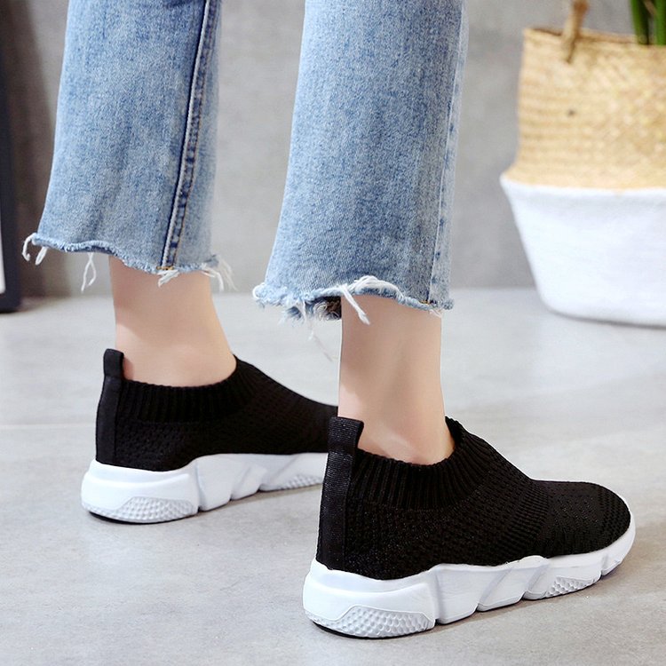New Outdoors Adults Trainers Running Shoes Woman Sock Footwear Sport Athletic Unisex Breathable Mesh Female Sneakers