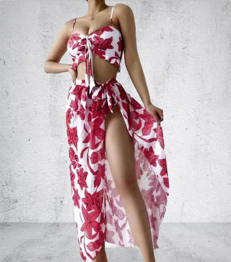 Three-piece Plant Print Bikini Swimsuit.