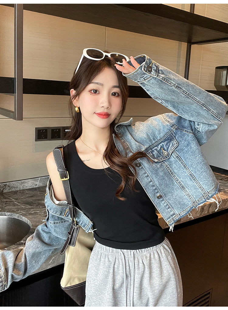 Chic ribbed tank top in black, apricot, white, coffee, and light grey – stylish, breathable, and versatile for everyday wear.