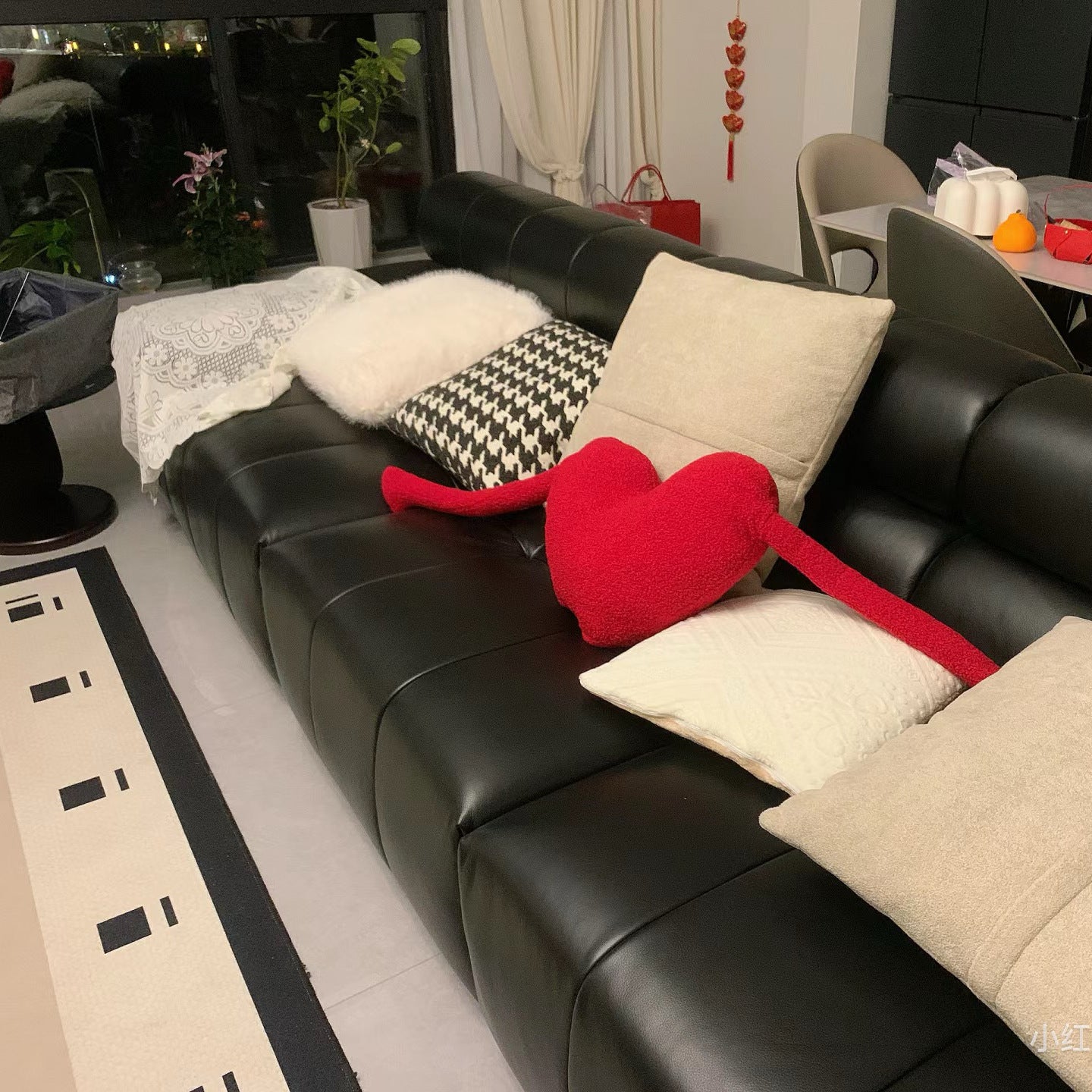 Nordic Ins Heart-Shaped Velvet Girly Heart Love Pillow Waist Pillow Cute Sofa Cushion Wedding Tanabata Gift