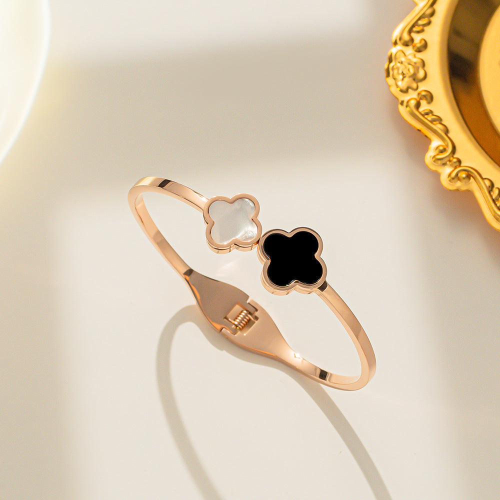 Double Four-leaf Flower Bracelet Women's Japanese And Korean Fashion Rose Gold Bracelet Simple All-match Hand Jewelry Valentine's Day Birthday Gift