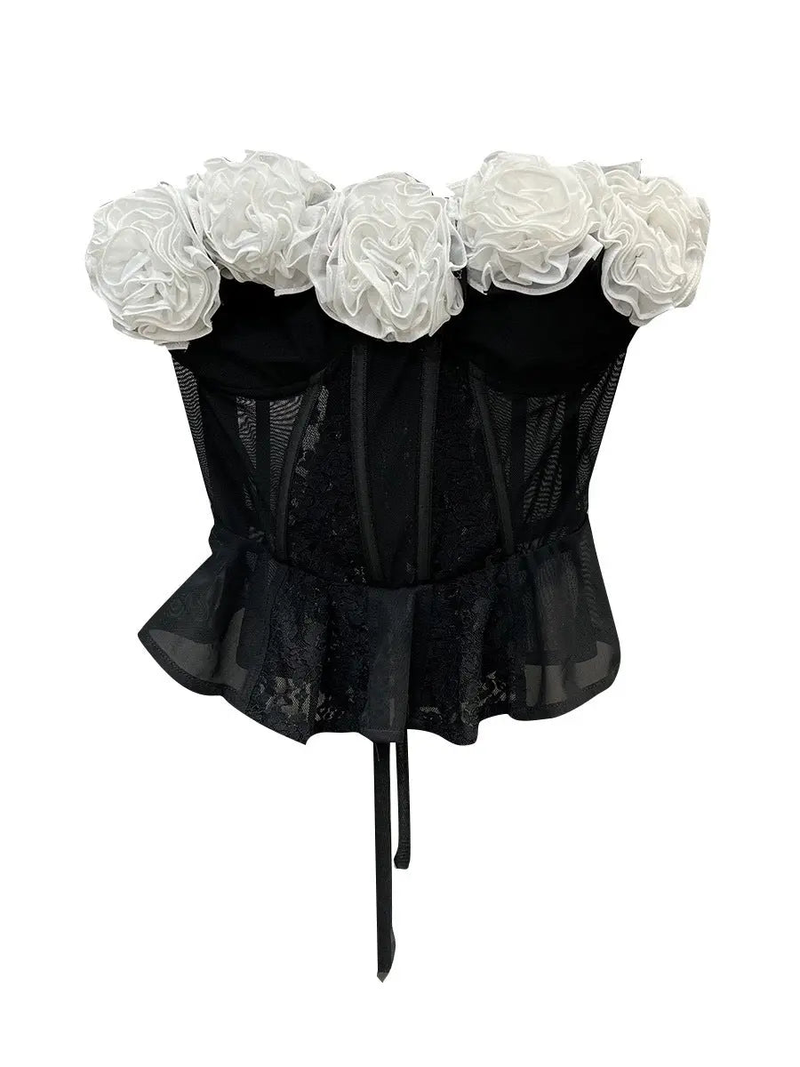 Summer 2023 Black And White Contrast Color Three-Dimensional Large Flower Decorative Fishbone Mesh Tight Waist French Strapless