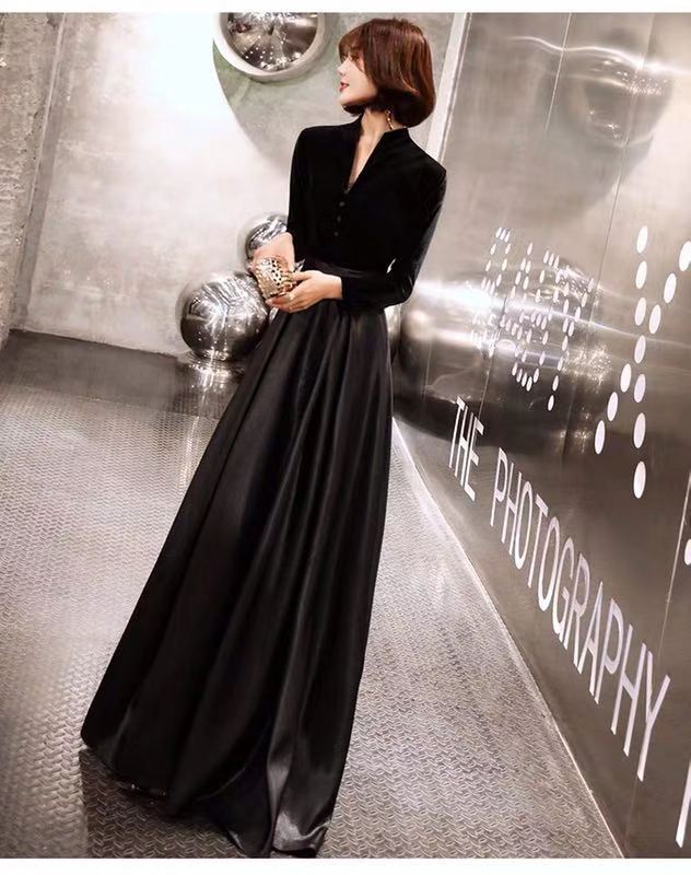 Elegant Velvet & Satin Maxi Dress - Long Sleeve Formal Evening Gown
