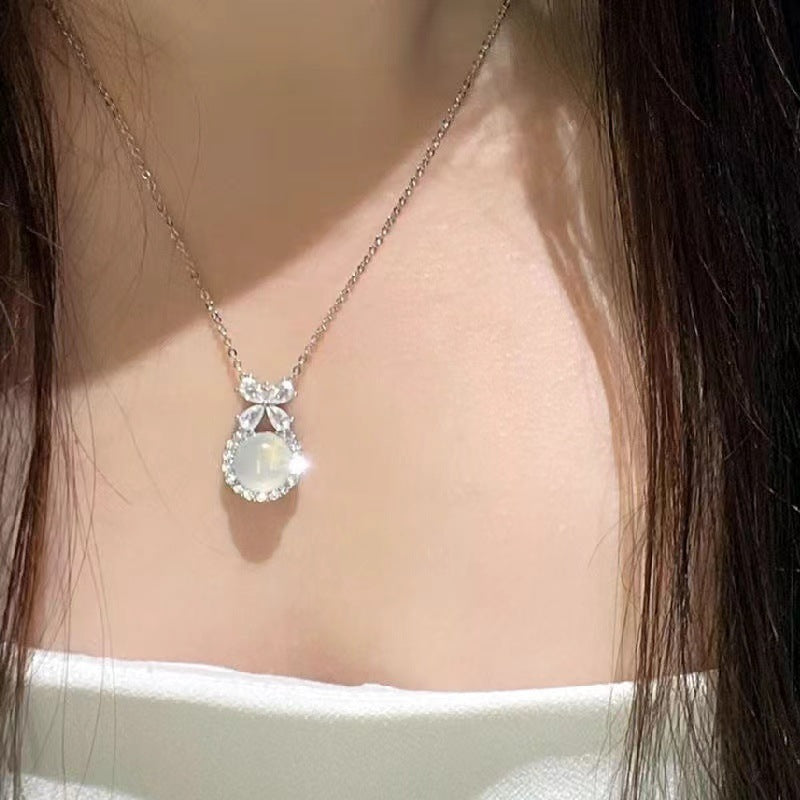 Bow White Chalcedony Necklace Zircon Clavicle Chain Flower Advanced Niche Necklace Female Tanabata Valentine's Day Gift