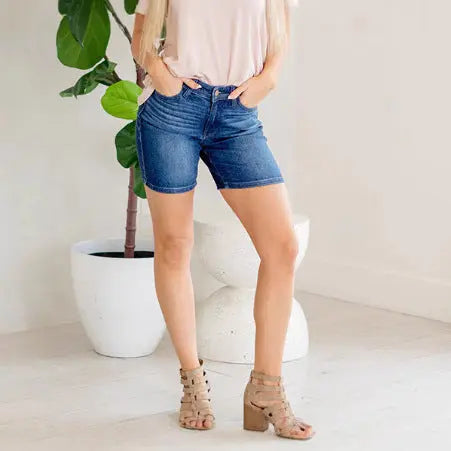 Summer New Women's Clothing European And American Fashion Simple All-match Casual Denim Shorts