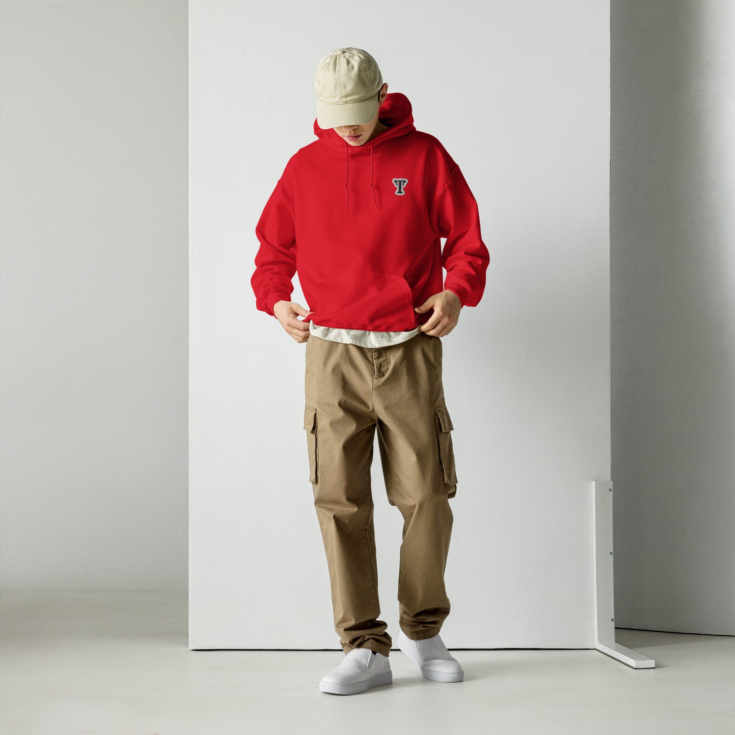 Embroidered T Hoodie, Cozy, Minimalist & Perfect for Effortless Street Style