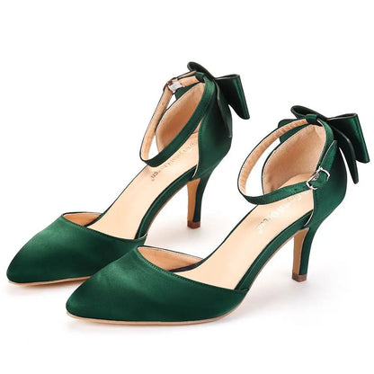7cm Elegant satin heels designed for everyday sophistication and effortless femininity.