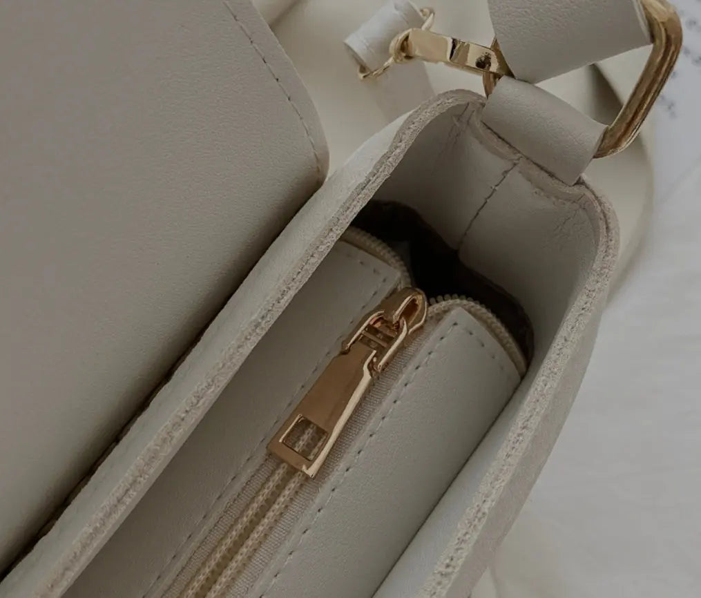 Women's Woven Flap Crossbody Bag with Statement Clasp