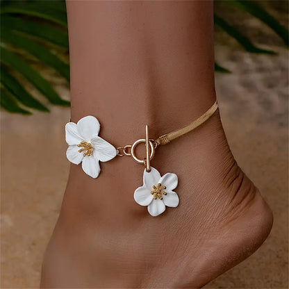 European And American Hot-selling Fashion White Elegant Simple Flower All-match Anklet Hip-hop Niche Exquisite Socialite Anklet For Women