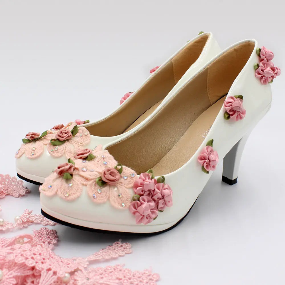 Flower Decoration High-heeled Women&amp;amp;#039;s Shoes Autumn Round Toe Patent Leather Wedding Shoes Bride Wedding Dress Shoes