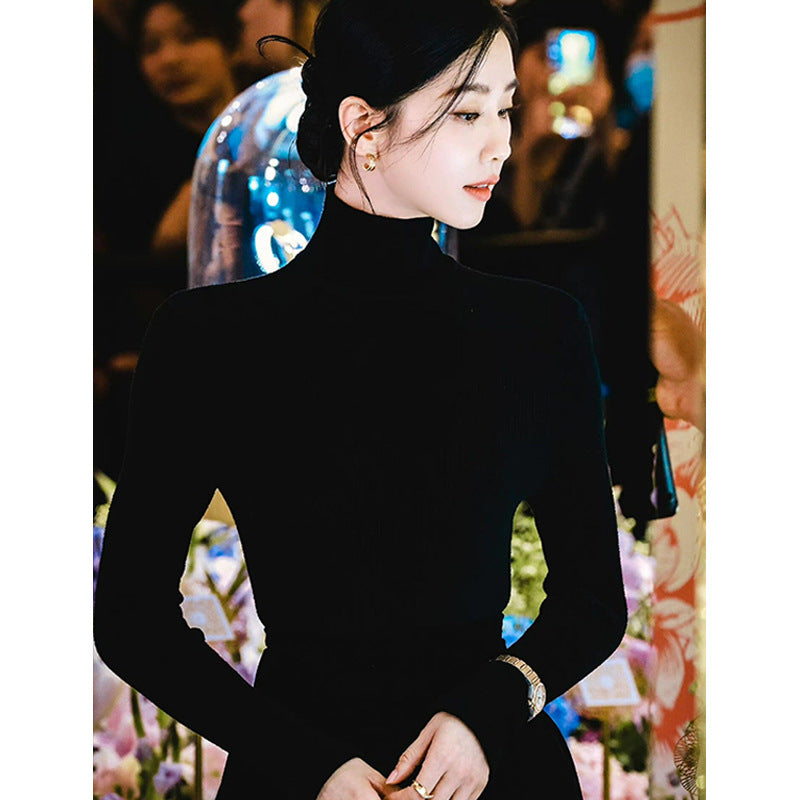 Liu Shishi With Black Turtleneck Sweater Women's Autumn And Winter New Long Sleeve Tight Bottoming Shirt Slim Top