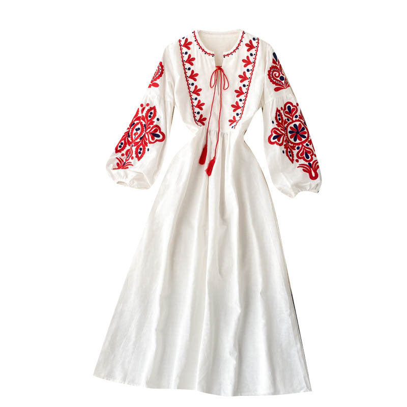 Bohemian Ethnic Embroidered Round Neck Lantern Folded Dress