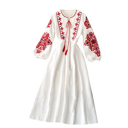 Bohemian Ethnic Embroidered Round Neck Lantern Folded Dress