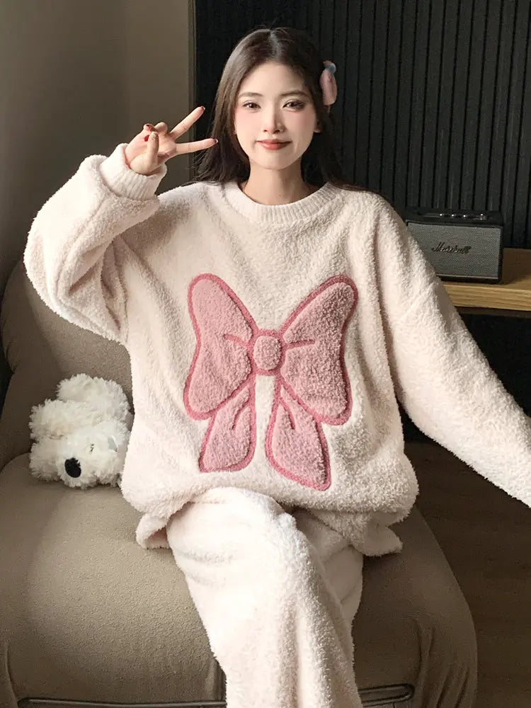 Korean Ins Coral Velvet Pajamas For Women Autumn And Winter Long-sleeved Flannel Sweet Students Soft Thickened Home Clothes