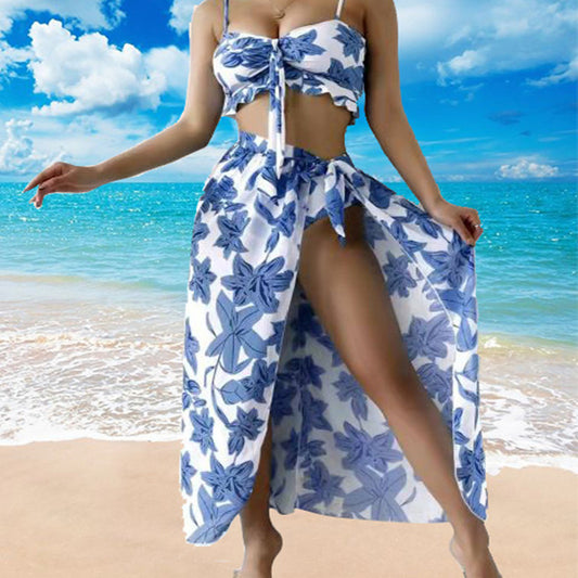 Three-piece Plant Print Bikini Swimsuit.