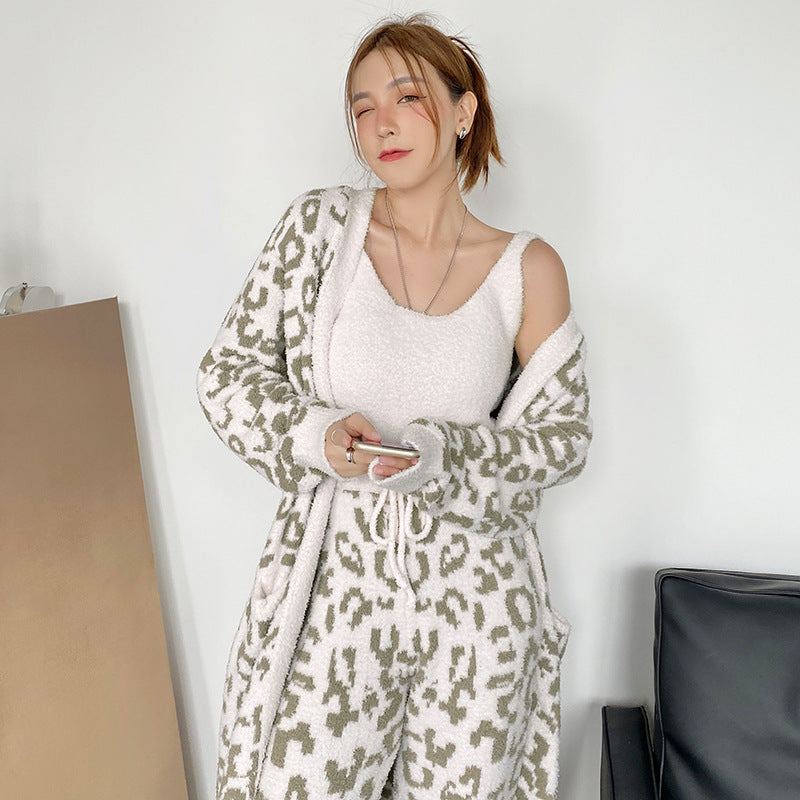 Three-piece Set Of Warm European And American Leopard Print Royal Sister Style Pajamas Women&#039;s Autumn And Winter Cardigan Wool Knitting Can Be Worn As Home Clothes