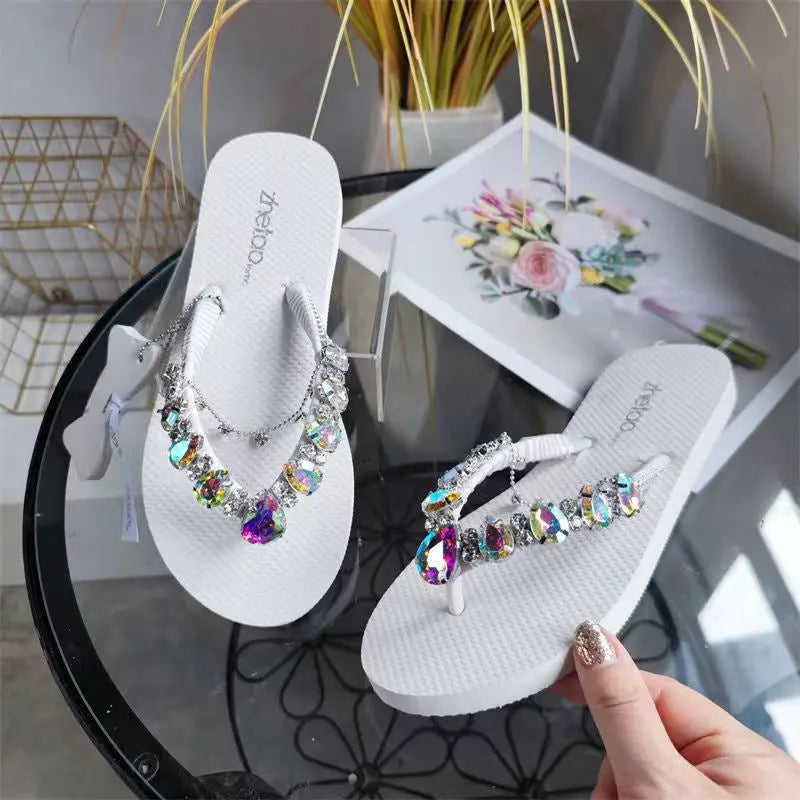 Flip-flops Women's 2022 Summer New Outer Wear Korean Version Net Red Rhinestones Flat Bottom Sandals And Slippers Beach Shoes Women's Wholesale